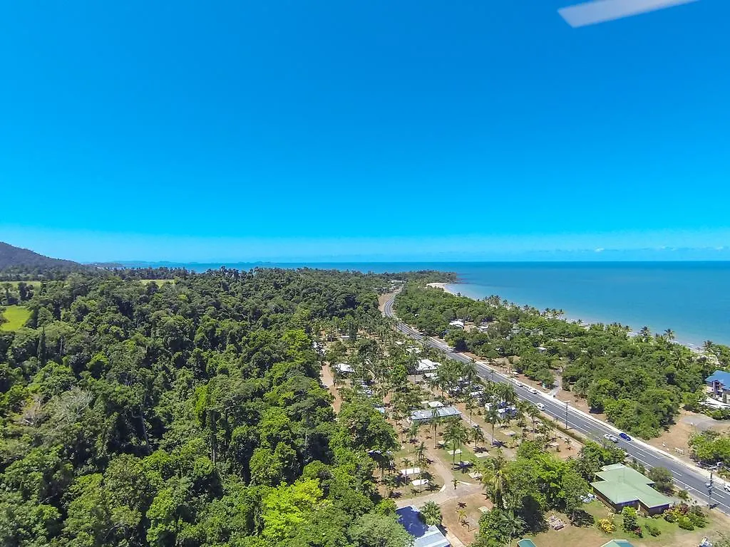 **** Holiday park Mission Beach Hideaway Holiday Village Australia