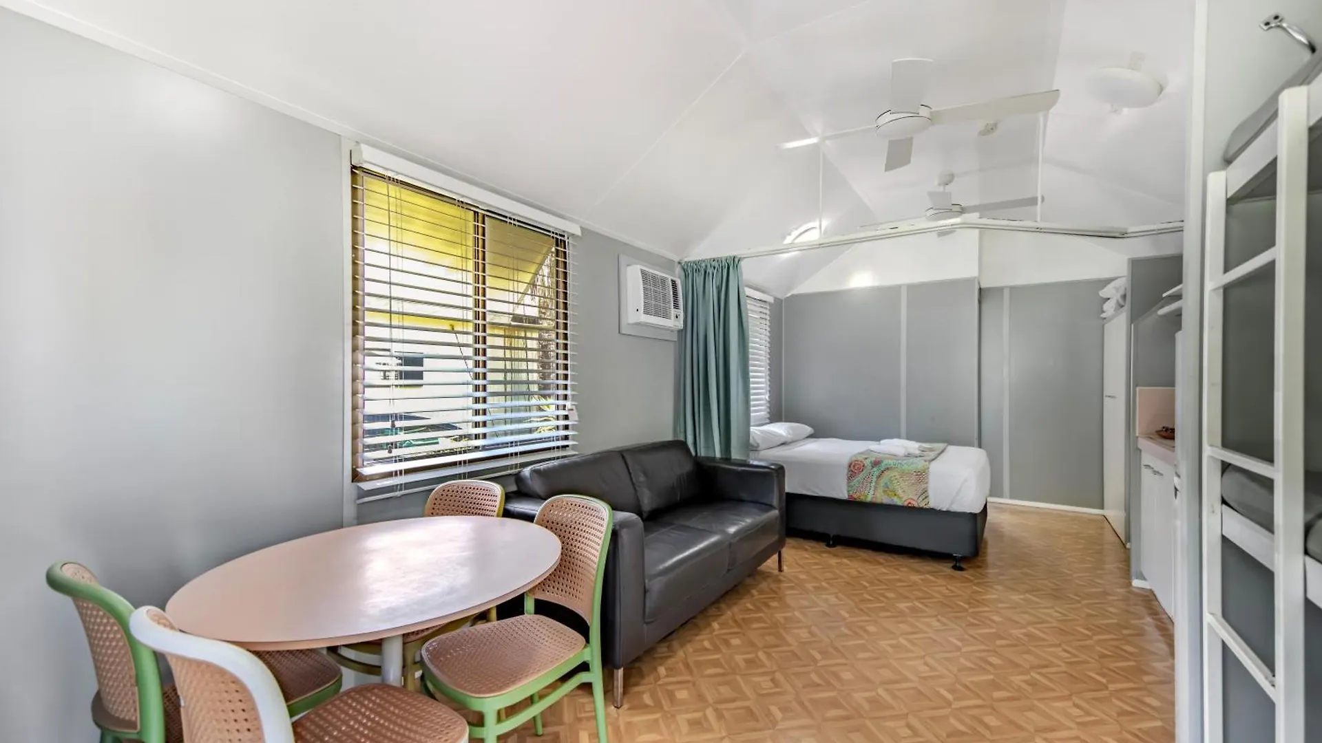 Mission Beach Hideaway Holiday Village Australia