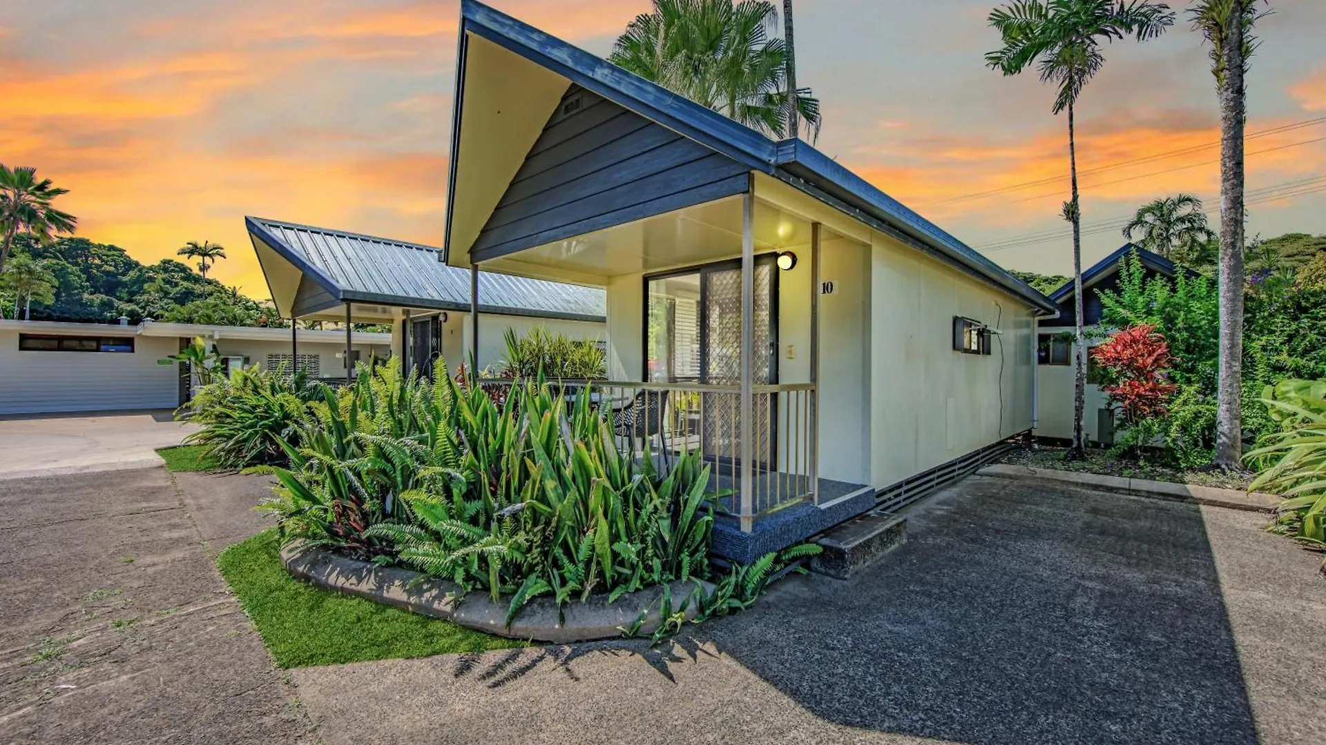 Mission Beach Hideaway Holiday Village Mission Beach